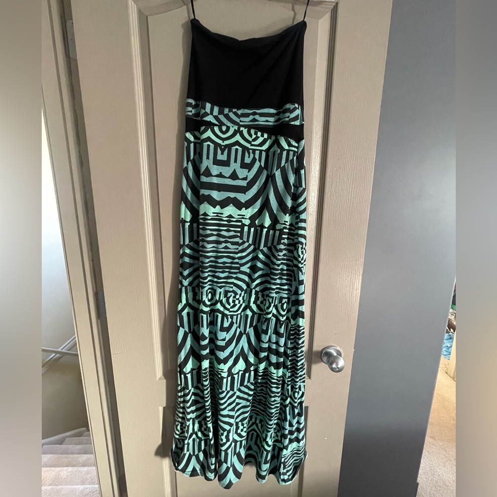 Free add on Hurley strapless dress